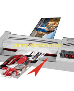 Máy ép plastic YT 320